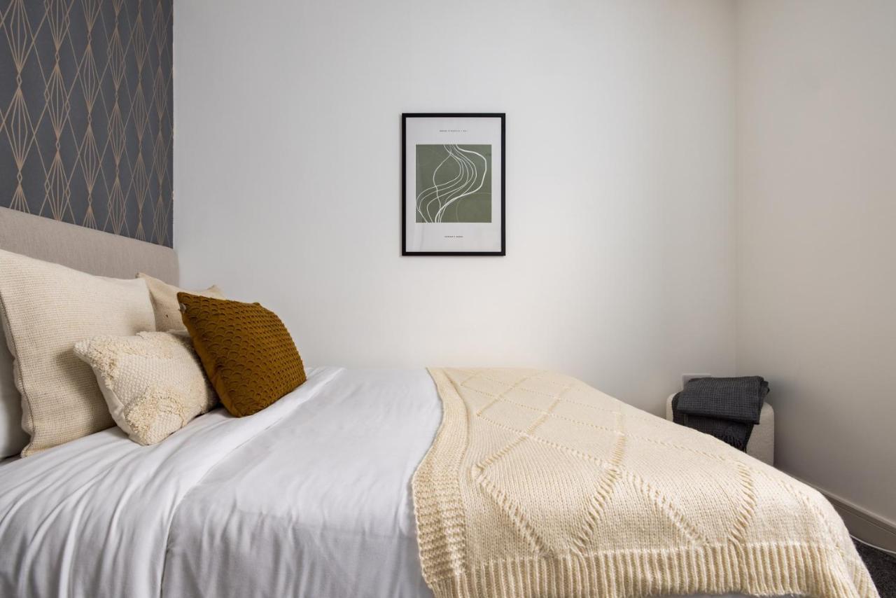The Battersea Secret - Trendy 3bdr Flat With Patio Apartamento *