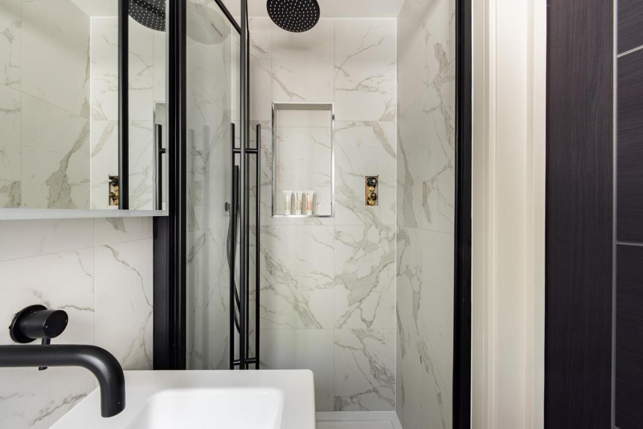 The Battersea Secret - Trendy 3bdr Flat With Patio Apartamento